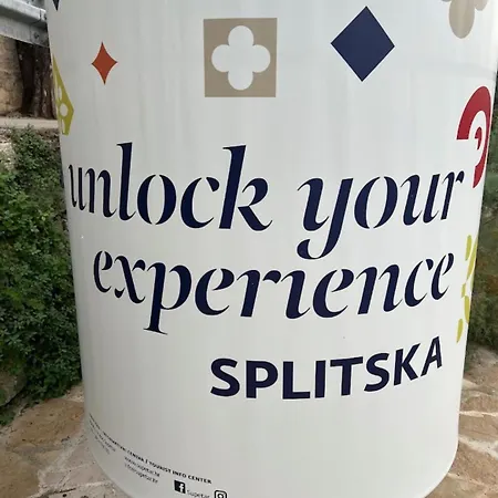 Karla Apartamento Splitska